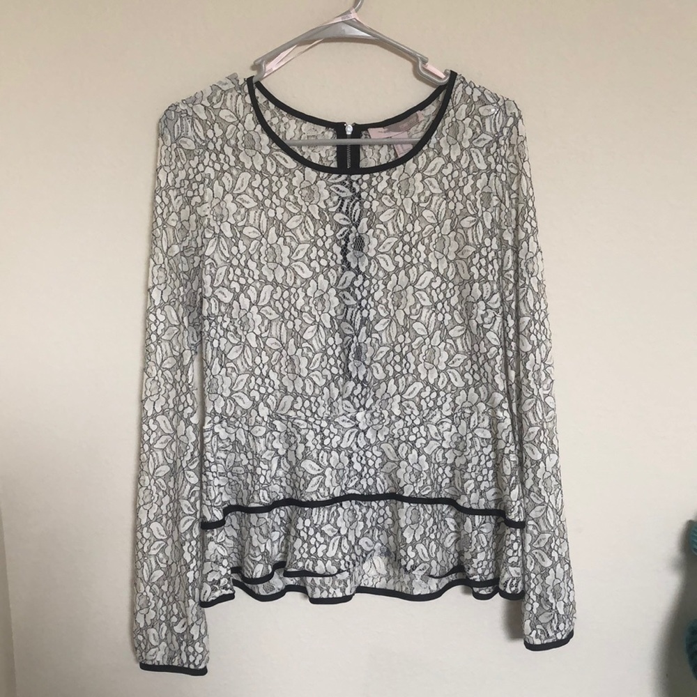 Forever 21 Contemporary Lace Peplum Top